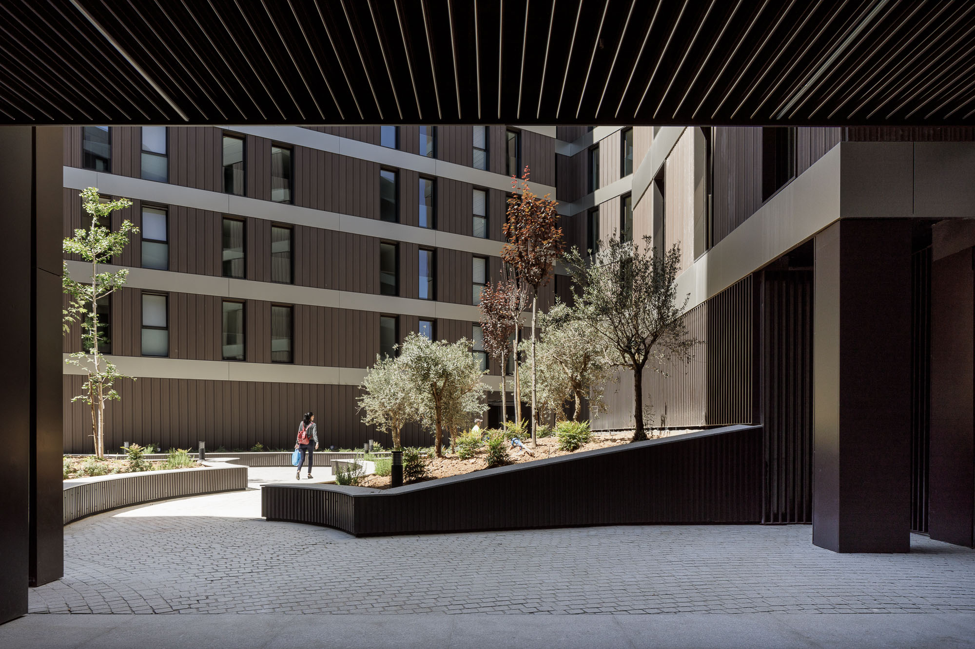 西班牙塞維亞“CASA FORESTIER“集合住宅 
