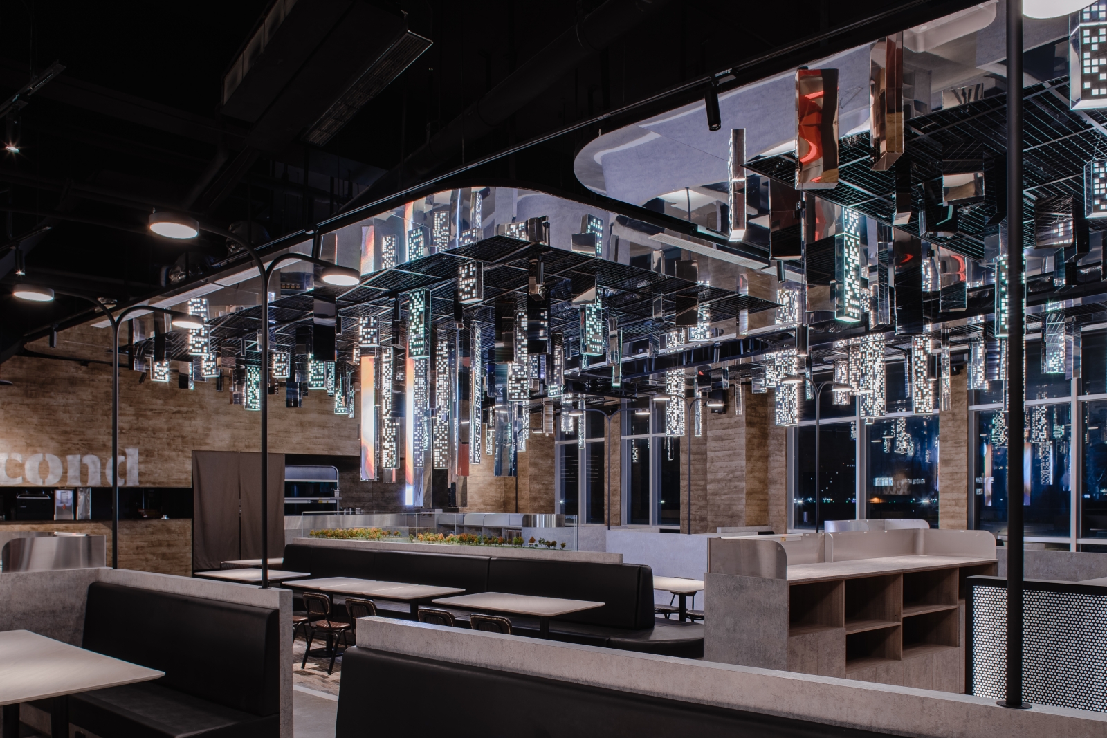 顛倒城市的奇幻體驗 Second Floor 貳樓