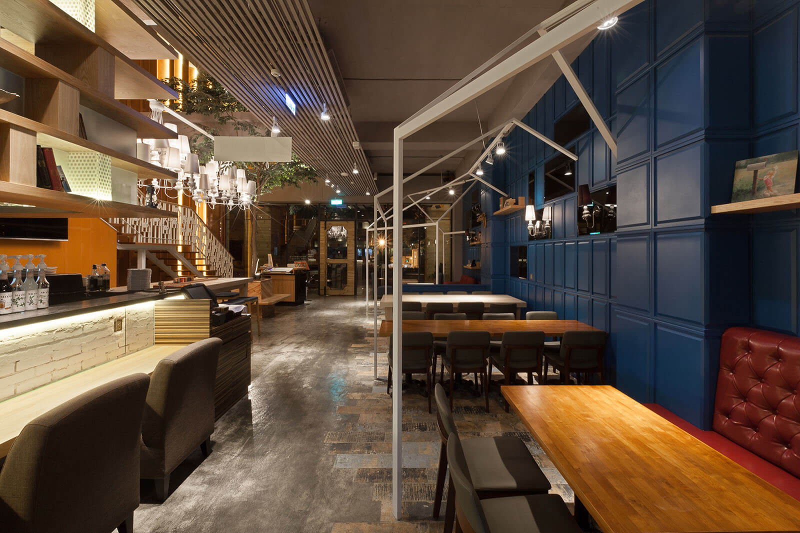Second Floor Cafe 台中